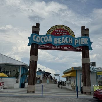 Westgate Cocoa Beach Pier - Pier sign - Landmarks & Historical Buildings Near Me - Cocoa Beach, Florida Westgate Cocoa Beach Pier - Pier sign - Landmarks & Historical Buildings Near Me - Cocoa Beach, Florida