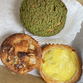 CA Bakehouse - Kaya choux, durian egg tart, banana walnut mochi - Bakeries Near Me - San Jose, California
