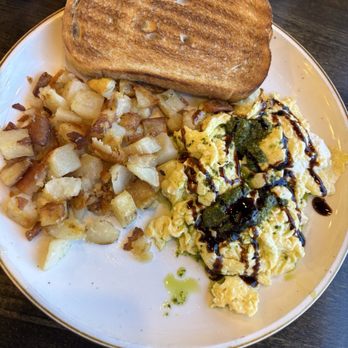 Fame Good Eats - Italian scrambled eggs: ricotta, pesto and balsamic glaze. - Breakfast & Brunch Near Me - Morrisville, Pennsylvania