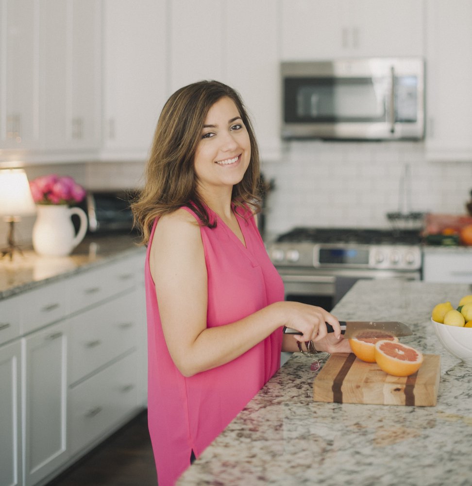 G & G NUTRITION 1200 E Morehead St, Charlotte, North Carolina