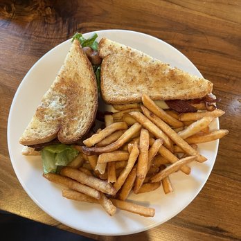 Main Street Tavern - Broken Arrow - Gastropubs Near Me - Broken Arrow, Oklahoma Main Street Tavern - Broken Arrow - Gastropubs Near Me - Broken Arrow, Oklahoma