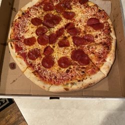 Geno’s Pizzeria - Hmmmm pepperoni