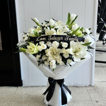 Janny's Flower Shop - Sympathy arrangement - Florists Near Me - South Gate, California Janny's Flower Shop - Sympathy arrangement - Florists Near Me - South Gate, California