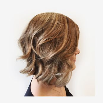 MN NAF Salon - So easy to grow out this balayage and bob. Hair by Sara. - Hair Salons Near Me - Minneapolis, Minnesota MN NAF Salon - So easy to grow out this balayage and bob. Hair by Sara. - Hair Salons Near Me - Minneapolis, Minnesota