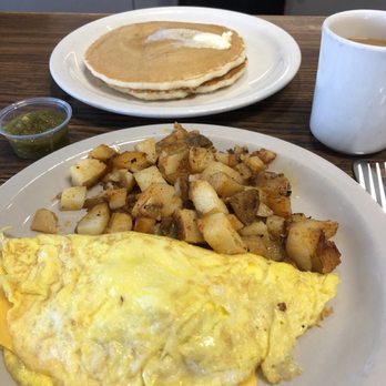 Betsy's Restaurant - Diners Near Me - Morgan Hill, California