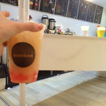 Bobibar - Pomelo smoothie with strawberry bubbles - Beverage Store Near Me - Barcelona, B Bobibar - Pomelo smoothie with strawberry bubbles - Beverage Store Near Me - Barcelona, B