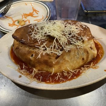 Zion Pizza & Noodle - Calzone - Pizza Near Me - Springdale, Utah Zion Pizza & Noodle - Calzone - Pizza Near Me - Springdale, Utah