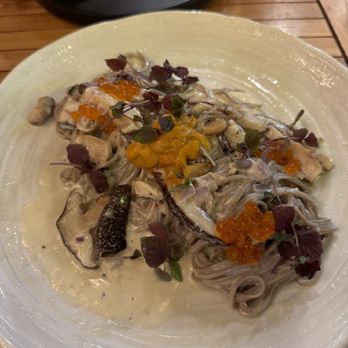 The Crouching Lion - Uni Pasta (good!) - Beer Bar Near Me - Kaaawa, Hawaii The Crouching Lion - Uni Pasta (good!) - Beer Bar Near Me - Kaaawa, Hawaii