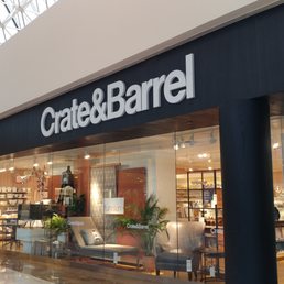 Crate & Barrel in The Shops at Chestnut Hill