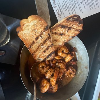 Gervais & Vine - Spicy shrimp w ciabatta - Wine Bars Near Me - Columbia, South Carolina