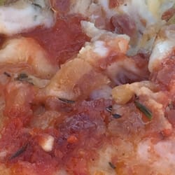 Rescue Pizza - Bacon/green chili pizza...delish.