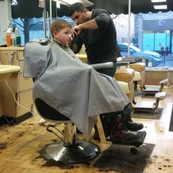 Jays Barber Shop - Lincoln gets clipped