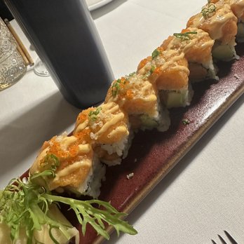 Upon The Palace - Hero Roll - Chinese Near Me - New York, New York Upon The Palace - Hero Roll - Chinese Near Me - New York, New York