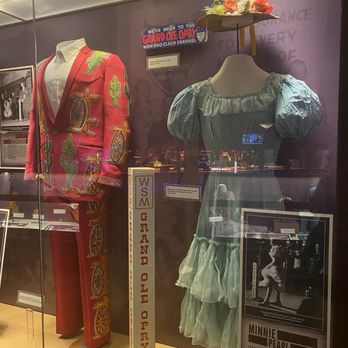 Ryman Auditorium - Music Venues Near Me - Nashville, Tennessee