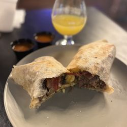 Der Wolf - Asada LA Burrito