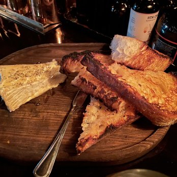 Armitage Alehouse - Pubs Near Me - Chicago, Illinois Armitage Alehouse - Pubs Near Me - Chicago, Illinois