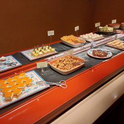 Agrabah Café - Agrabah Cafe Buffet
