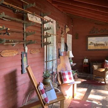 Lucas Lodge - Bed & Breakfast Near Me - Agness, Oregon