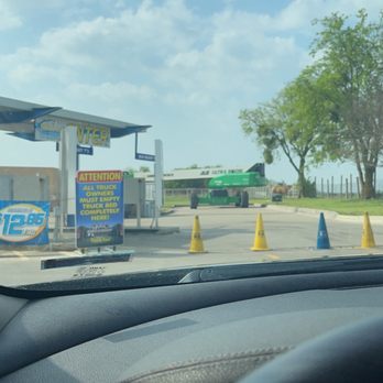 Raceway Express Car Wash - Lanes closed when they should be open - Car Wash Near Me - Lancaster, Texas Raceway Express Car Wash - Lanes closed when they should be open - Car Wash Near Me - Lancaster, Texas