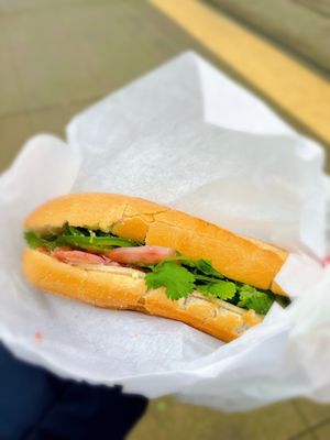 Saigon Deli by null