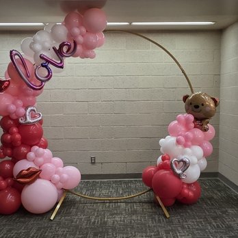 Balloons By Us - Balloon Services Near Me