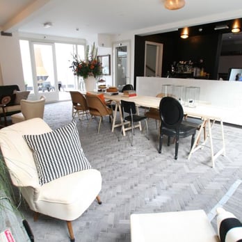 Hello I'm Local Boutique Hostel - Hotels Near Me - Haarlem, New Hampshire