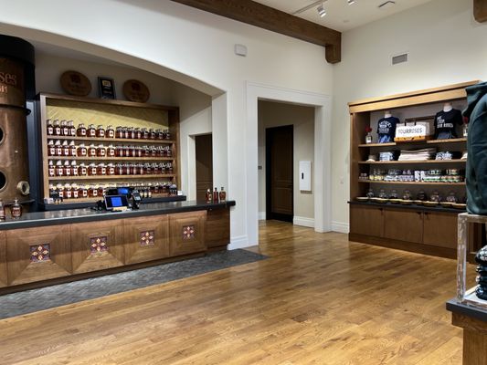 Four Roses Distillery by null