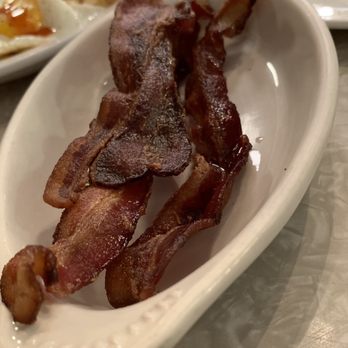 Hot Plate - Their bacon was cooked perfectly to a crisp! Yum! - Breakfast & Brunch Near Me - Minneapolis, Minnesota