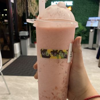 Moge Tee - Cheese Foam Strawberry Pomelo - Bubble Tea Near Me - San Diego, California