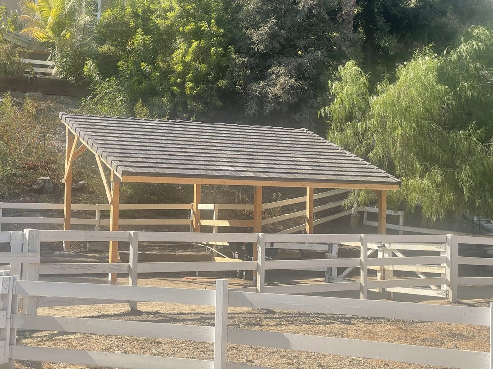 Slide of 2Gun Roofing & Waterproofing