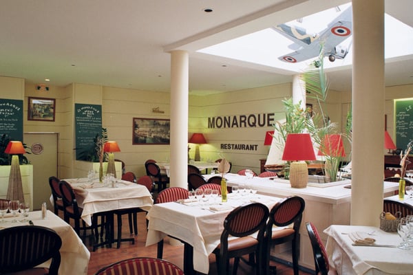 LOGIS HOTEL RESTAURANT LE MONARQUE by null