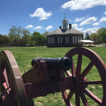 Colonial Williamsburg - Court House - Tours Near Me - Williamsburg, Virginia