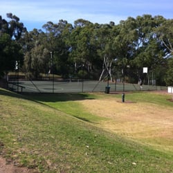 Lovell Reserve - Tennis & basketball courts