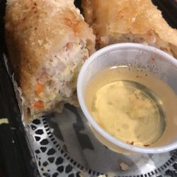 Sushi Cafe - Egg Rolls