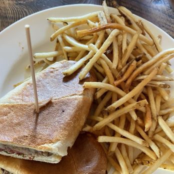 Mill House Brewing Company - Bill's Pastrami Reuben - Breweries Near Me - Poughkeepsie, New York Mill House Brewing Company - Bill's Pastrami Reuben - Breweries Near Me - Poughkeepsie, New York
