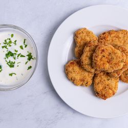 Protein Kitchen - Get ready for a taste explosion with our 6-Piece Chicken Nugget Marvel!
These nuggets are a powerhouse of flavor, packing a protein pu