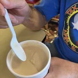 Kennon's Dairy Bar - Reese's milkshake!  STOP  for this!!