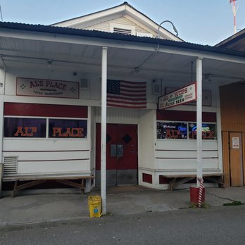 Al the Wop's - Well, come on in.  Al's is super friendly and has a separate dining area for families and large gatherings.   Cheers! - American Near Me - Walnut Grove, California