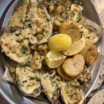 Snapper's Seafood Restaurant - Oysters Rockefeller - Seafood Near Me - New Orleans, Louisiana Snapper's Seafood Restaurant - Oysters Rockefeller - Seafood Near Me - New Orleans, Louisiana