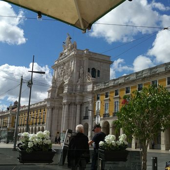 Museu da Cerveja - Bars Near Me - Lisbon, 11
