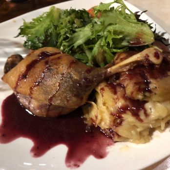 La Voile Brookline - Le Confit - French Near Me - Brookline, Massachusetts
