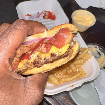 Burgers N’ Bites - Bacon cheese Beef Burger and cheese French Fries - Burgers Near Me - Bethel, Connecticut