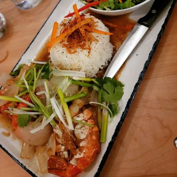 Sochi Saigon Kitchen - Jumbo prawn plate - Vietnamese Near Me - Chicago, Illinois Sochi Saigon Kitchen - Jumbo prawn plate - Vietnamese Near Me - Chicago, Illinois