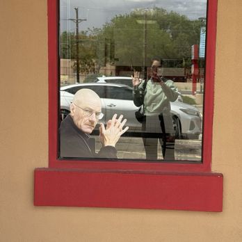 Los Pollos Hermanos - Fast Food Near Me