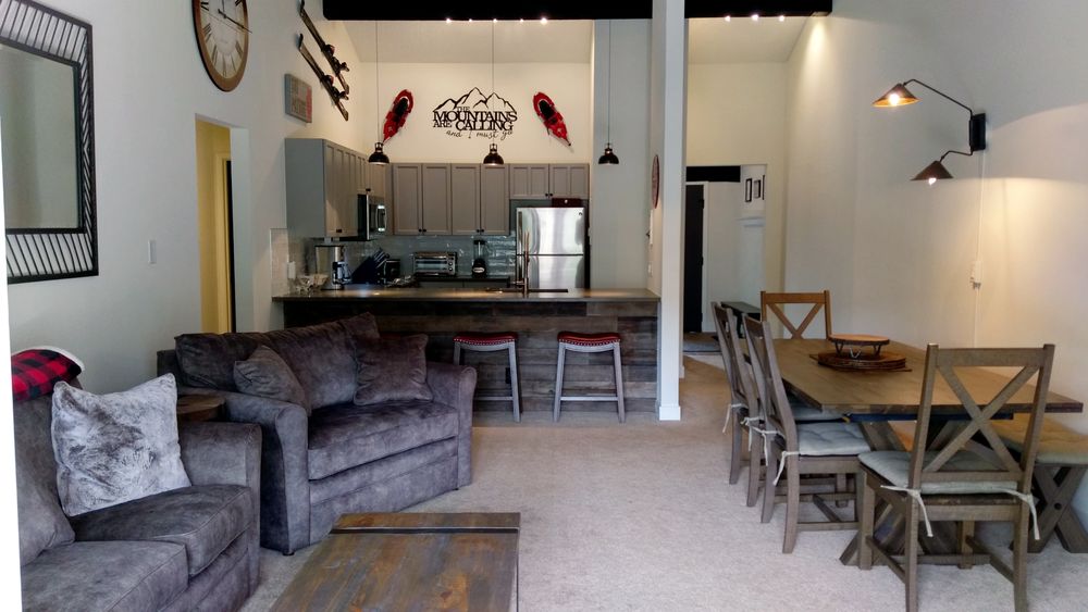 BEAVER CREEK WEST CONDOS Updated September 2024 67 Photos 0177 Lake St, Avon, Colorado