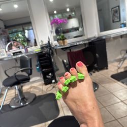 Head To Toe Beauty Salon - Nail Bliss