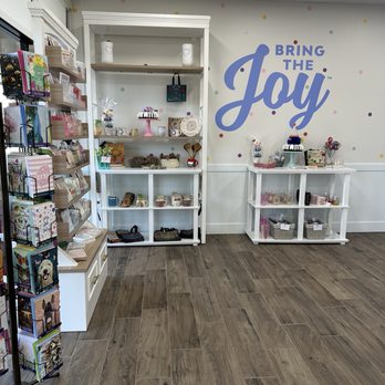 Nothing Bundt Cakes - Bakeries Near Me - Garner, North Carolina