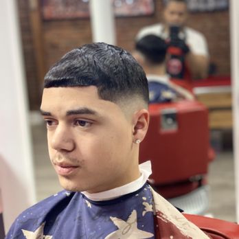 Upscale Cutz Barber Shop - By Ray - Barbers Near Me - Haverhill, Massachusetts