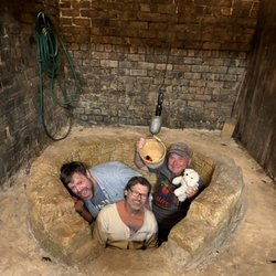 Buffalo Bill's House - The basement was the pits