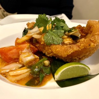 Twin Fish - Red Snapper Fillet with Thai Sweet & Sour Sauce - Thai Near Me - Mississauga, Ontario Twin Fish - Red Snapper Fillet with Thai Sweet & Sour Sauce - Thai Near Me - Mississauga, Ontario